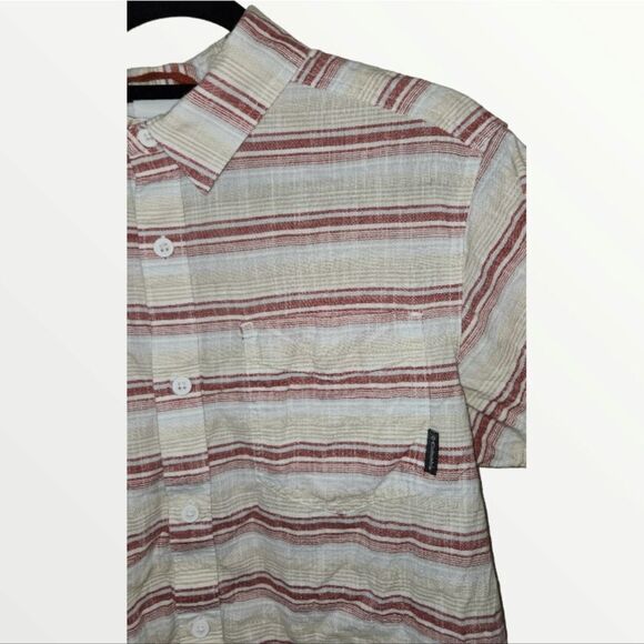 Columbia Button Up Shirt Mens Size M Short Sleeve Beige Red Gray Stripe - Picture 4 of 8